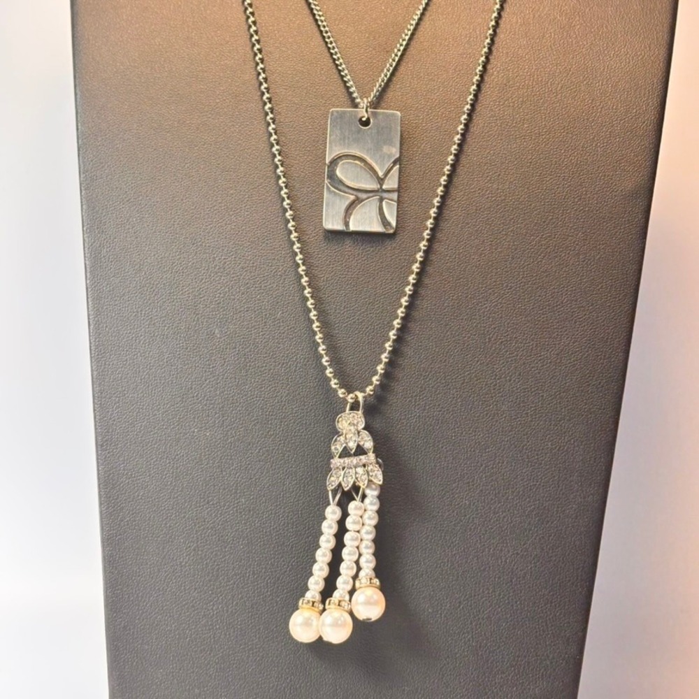 Vintage Y2K Necklace Set Silver Tone Faux Pearl Tassel Etched Dog Tag 2 Pieces